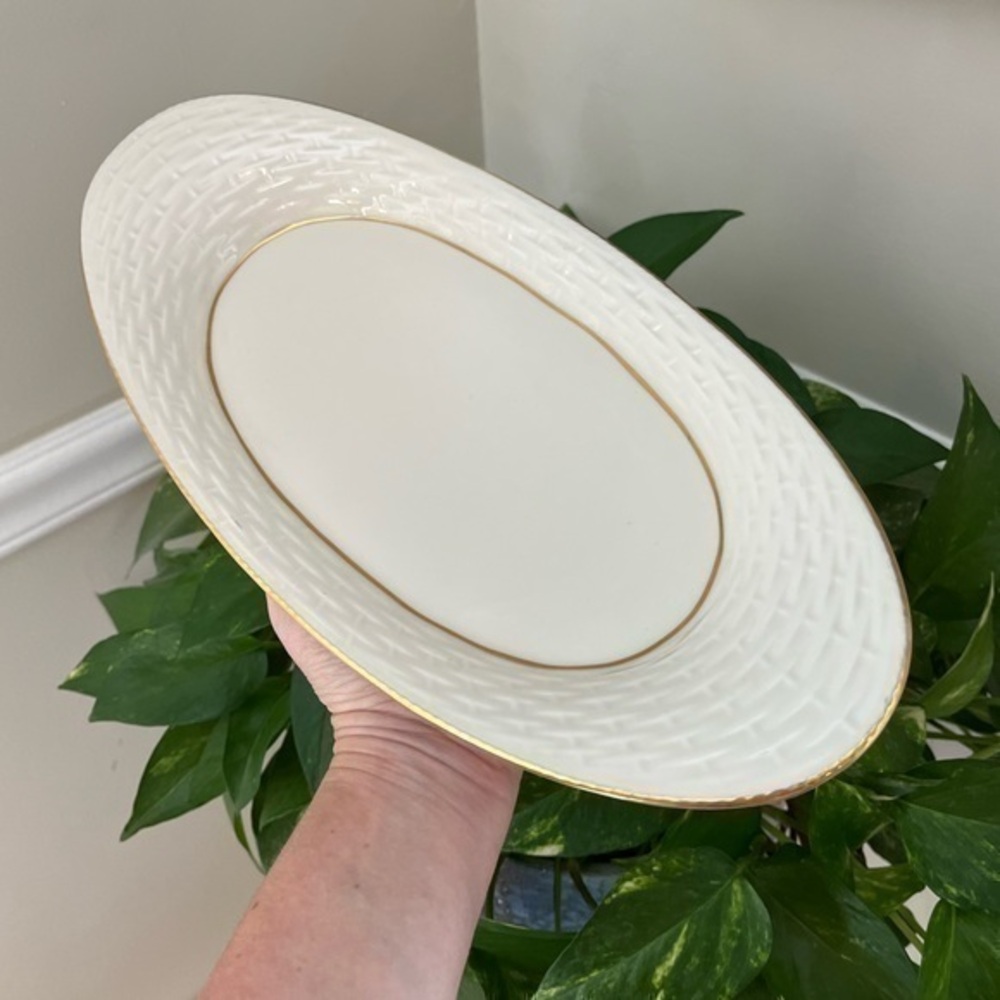 Lenox 13.5” Oval Platter Basket Weave Pattern Like New